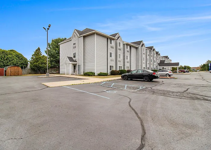 Microtel Inn And Suites Manistee