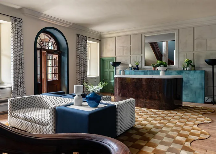 Cowley Manor Experimental Hotel Elkstone