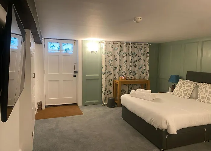 The Mariners Hotel
