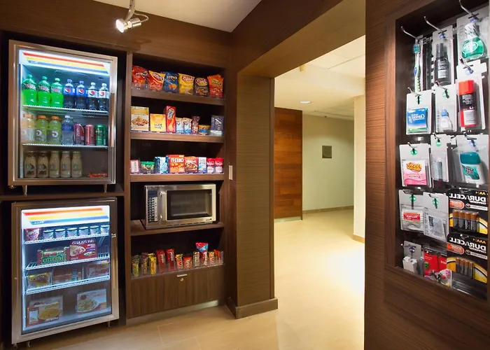 Fairfield Inn & Suites By Marriott Boston Milford