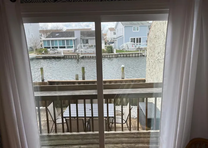 Ocean City, Md Waterfront Villa