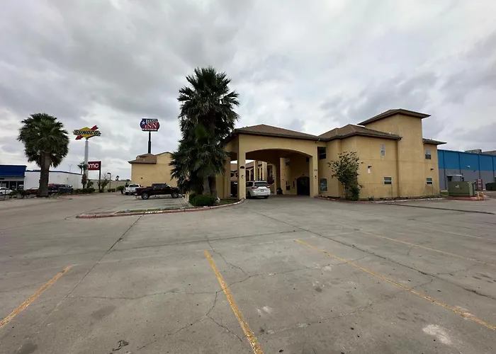 Texas Inn And Suites Rgv