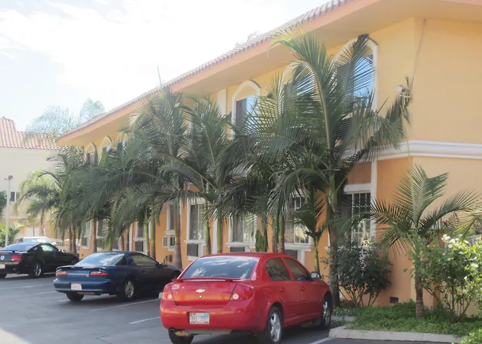 Starlight Inn Canoga Park Los Angeles