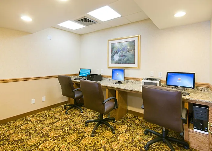 Quality Inn & Suites Saginaw