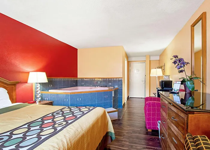 Econo Lodge Utica