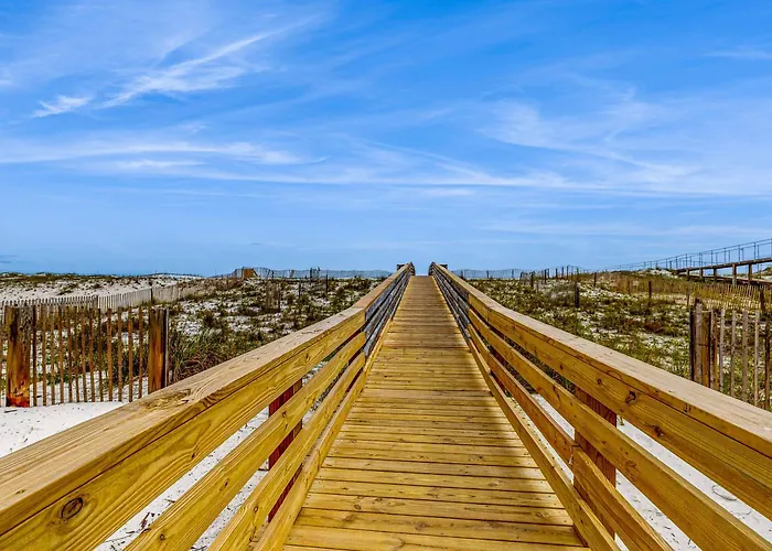 Gulf Shores Surf & Racquet Club 206C Apartment
