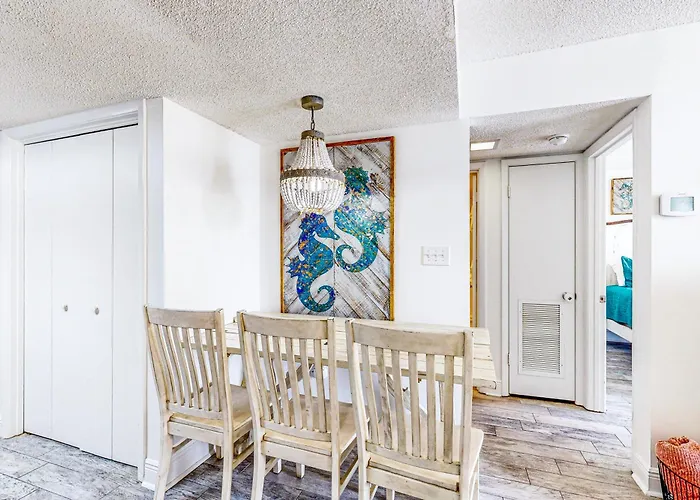 Gulf Shores Surf & Racquet Club 206C Apartment