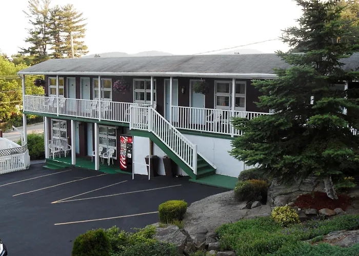 Pinebrook Motel Lake George
