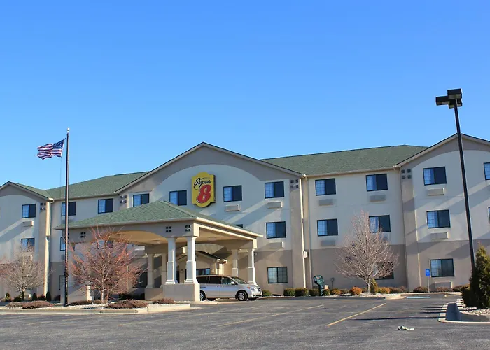 Super 8 By Wyndham South Bend Motel