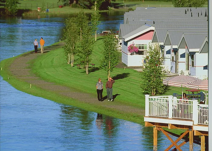 River'S Edge Resort