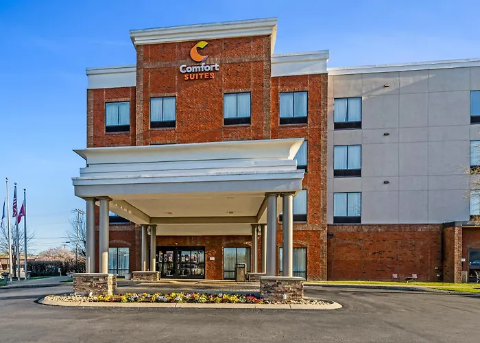 Comfort Suites Murfreesboro Shopping District