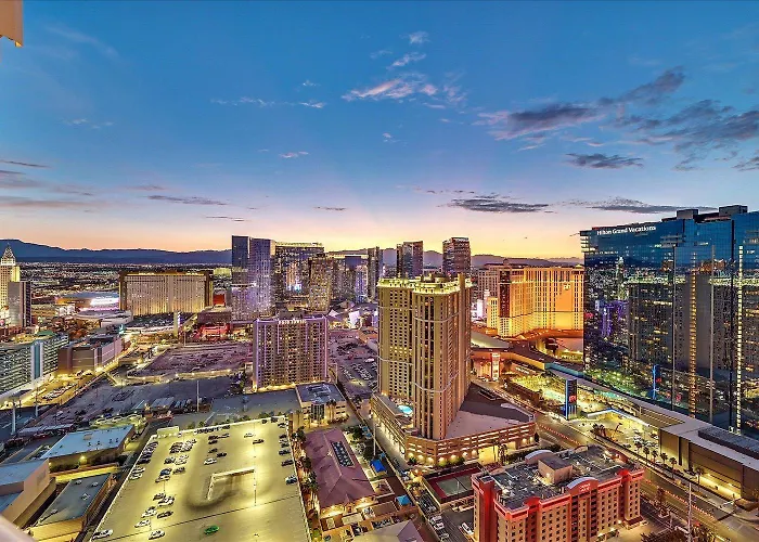 Signature Mgm Top 38Th Floor Penthouse, Best Deluxe Balony Strip View Suite, No Resort Fee, Free Valet, Shortest Walk 2 Mgm Las Vegas
