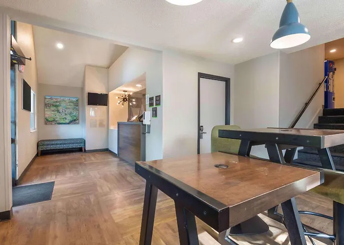Extended Stay America Select Suites - Charlotte - University Place - E Mccullough Dr