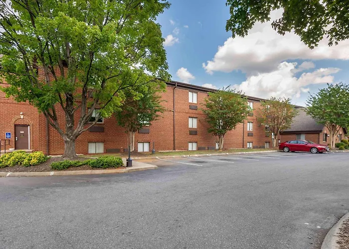 Extended Stay America Select Suites - Charlotte - University Place - E Mccullough Dr