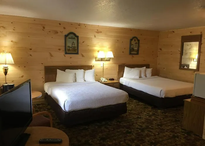 Great Mackinaw Beachfront Hotel Mackinaw City