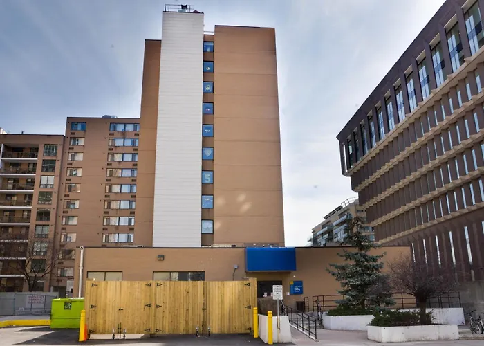 Toronto Metropolitan University-International Living Learning Residence