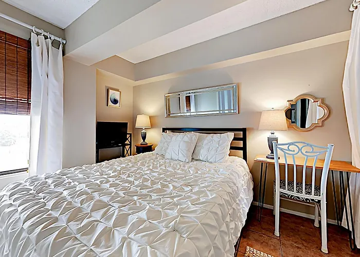 Seawall Apartments Galveston