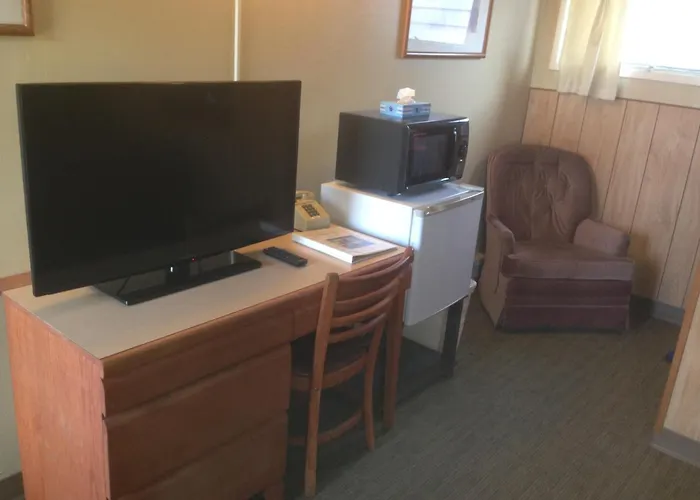 Jamestown Motel