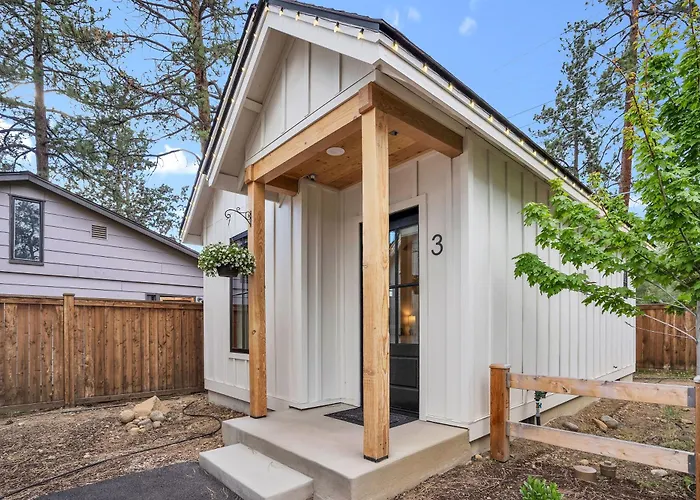 The Scout Boutique Cottages