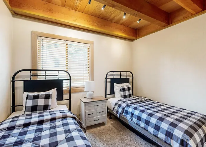 Gold Bend Adventure Apartment Truckee