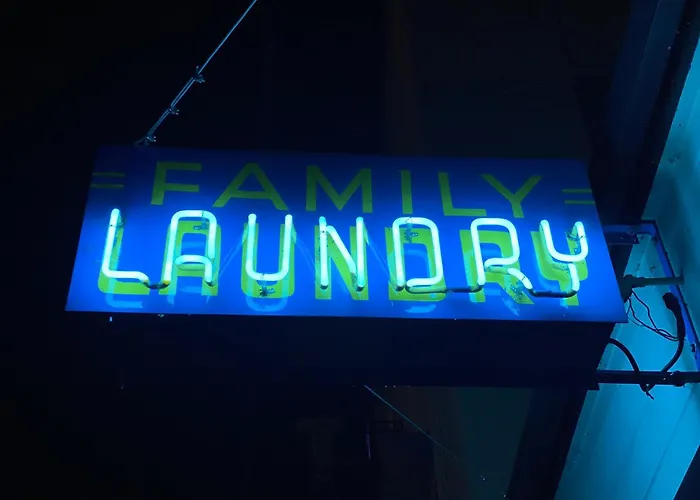 Family Laundry & Spa Sacramento