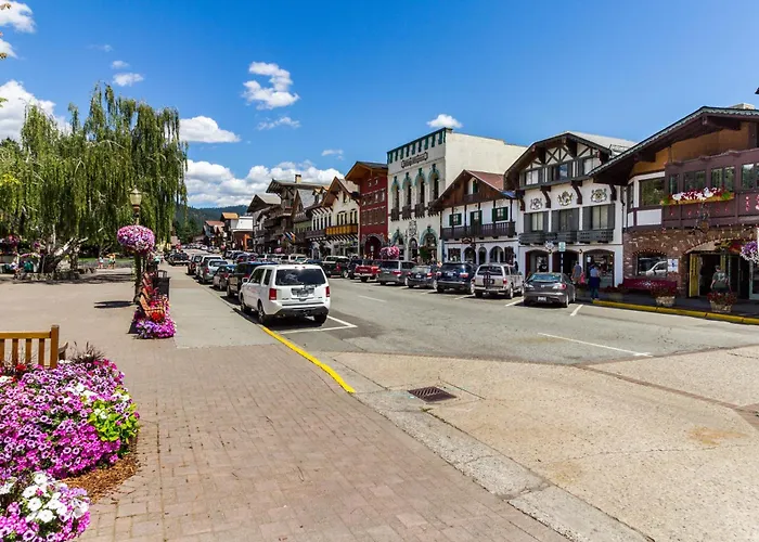 Aspen Suites 505 & 506: Downtown Duo