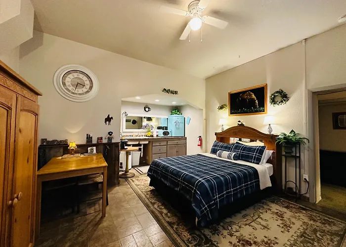 Salmon River Inn