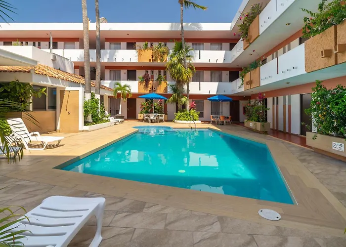 Hotel Azteca Inn Mazatlan