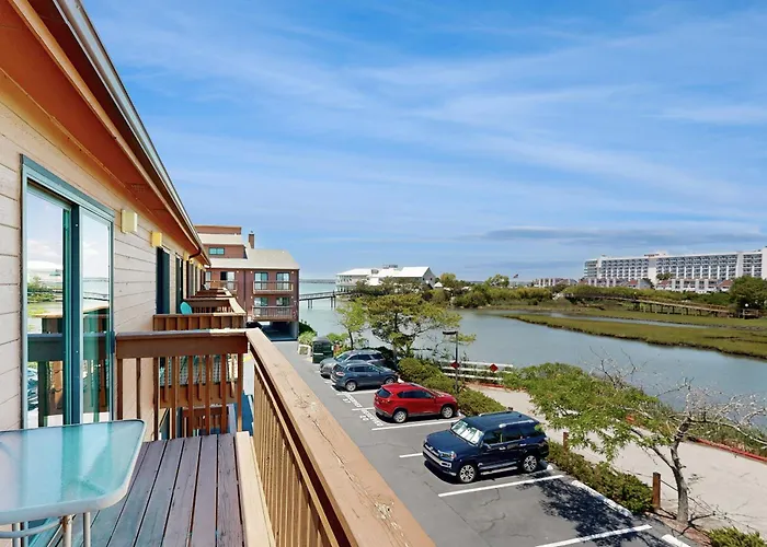 Sunset Landing Unit 11 Apartment Ocean City