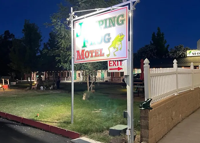 Jumping Frog Motel Angels Camp