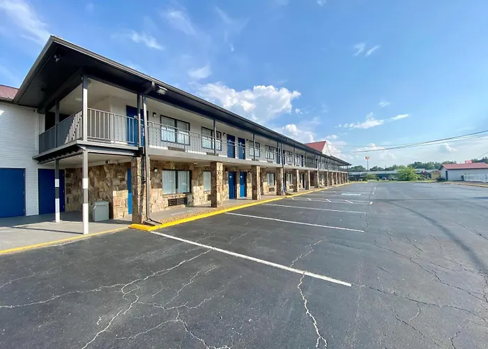 Motel 6 Manchester Tn