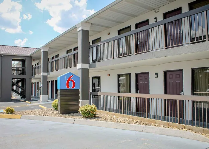 Motel 6 Knoxville, Tn - East