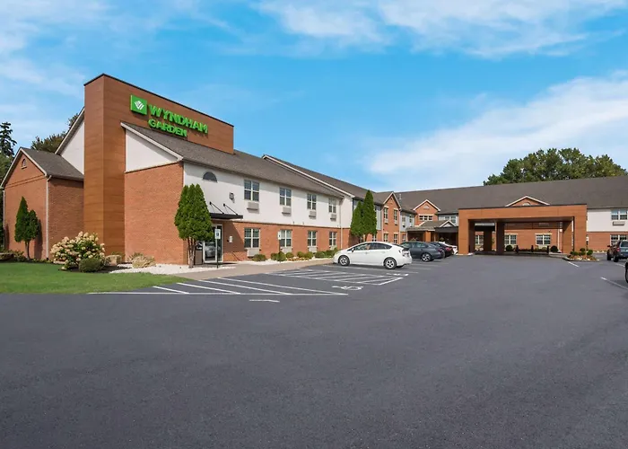 Wyndham Garden Galena Hotel & Day Spa