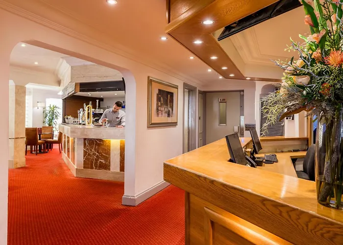The Queens Hotel