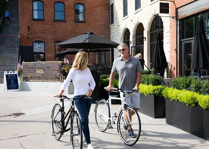 Lora Hotel Stillwater