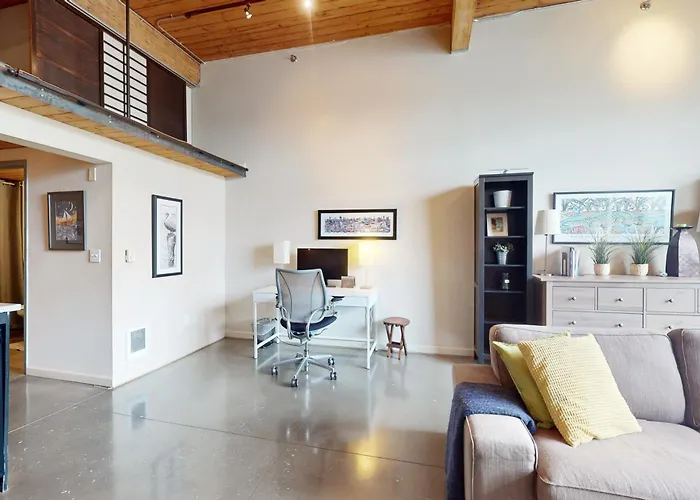 19Th Avenue Lofts Unit 213 Hotel Seattle