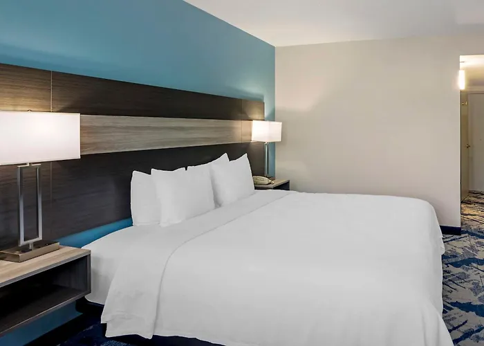 Best Western Rutgers University Hotel