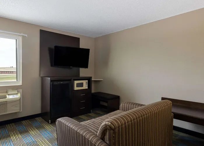 The Inn&Suites Sw Omaha