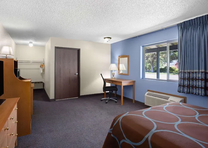 Super 8 By Wyndham Susanville
