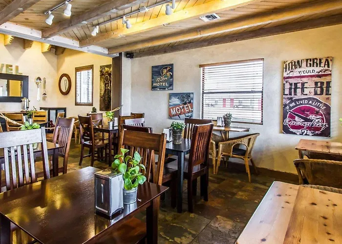 Rodeway Inn & Suites Williams Downtowner-Rte 66