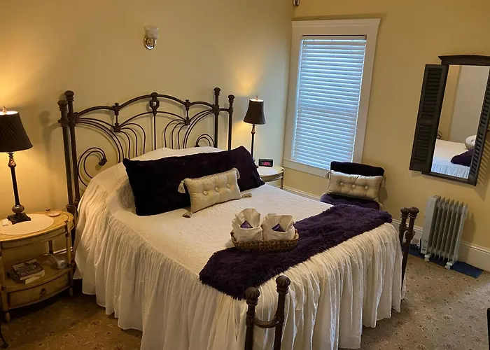 Beautiful Edwardian Victorian Homestay B&B
