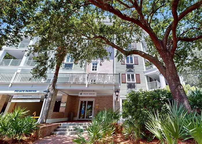 Baytowne Wharf - Pilot House #408 Apartment Destin
