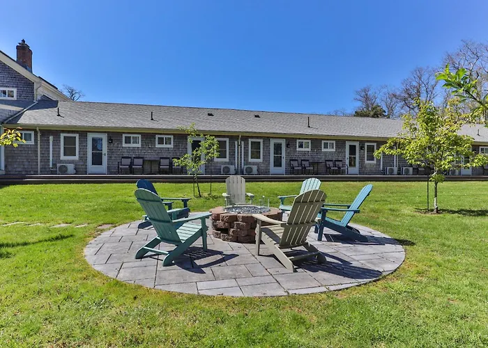 Eagle Wing Inn - Cape Cod Eastham
