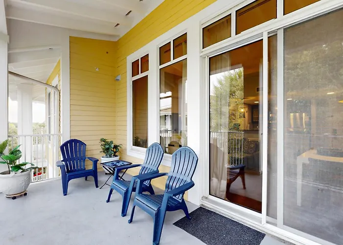 Baytowne Wharf - Observation Point South #370 Destin