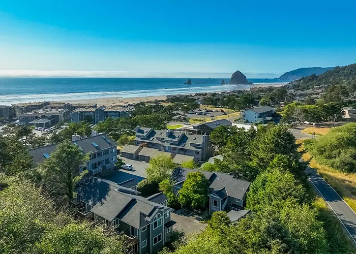 South Hemlock Apartment Cannon Beach