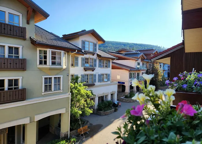Sun Peaks Lodge