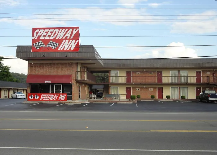 Speedway Inn