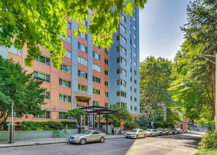 Vibrant Downtown, King Bed, Work Desk & Kitchen Villa Seattle