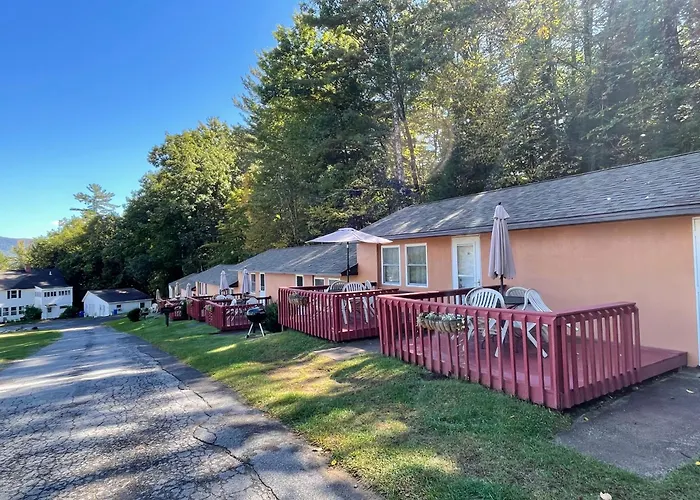 Hill View Motel And Cottages Lake George