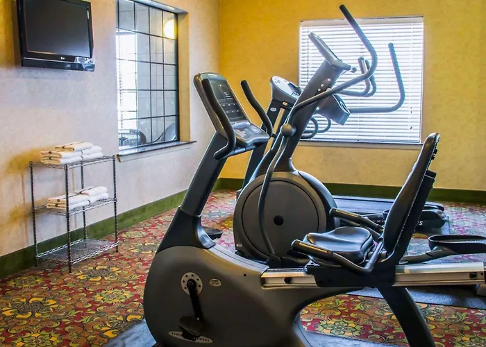 Sleep Inn & Suites At Six Flags San Antonio